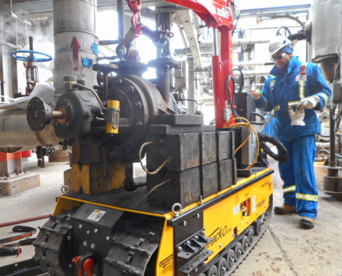 Track-O Mini Crawler Crane M7 auf Track-O Cross-Country